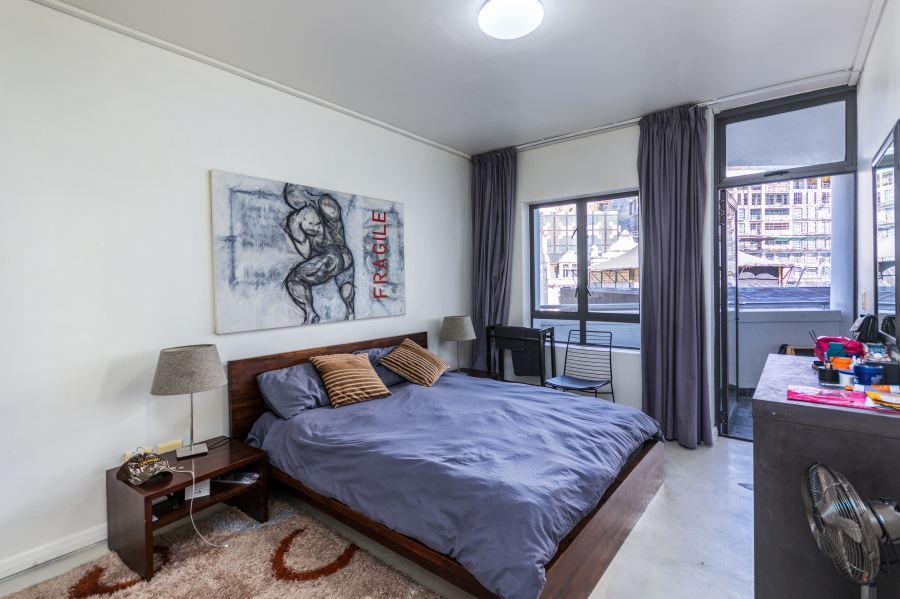 2 Bedroom Property for Sale in Cape Town City Centre Western Cape